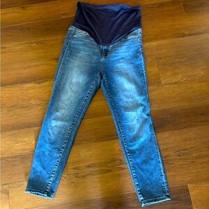 Maternity Jeans PINK BLUSH MATERNITY size 30 great condition.